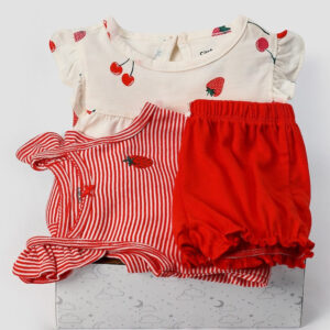 Enxoval bebê 3 peças com babados morango listrado + caixa de presente P